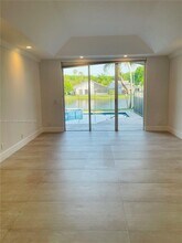 1952 Water Ridge Dr in Weston, FL - Building Photo - Building Photo
