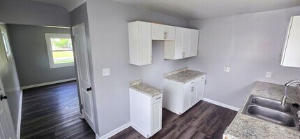 929 S Hampton Rd in Columbus, OH - Building Photo - Building Photo