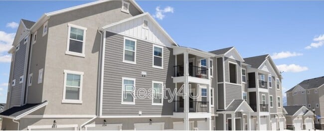 property at 501 N 360 W