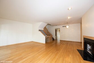 616 S Laflin St, Unit F in Chicago, IL - Building Photo - Building Photo