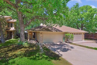 1414 Hampton Rd in Grapevine, TX - Building Photo - Building Photo