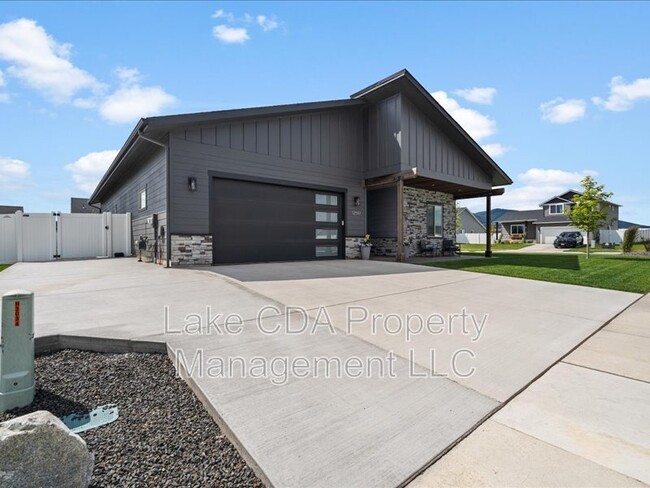 12597 N Krauss Cir in Rathdrum, ID - Building Photo - Building Photo