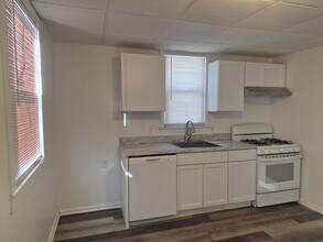 12375 Prospect Ave in Warren, MI - Building Photo - Building Photo