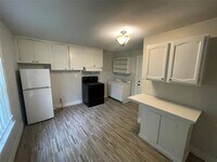 5101 Crane St photo'