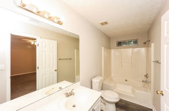 6614 Rebecca Lou Ln in Lithonia, GA - Building Photo - Building Photo