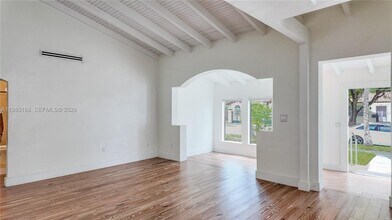 1719 SW 15th St in Miami, FL - Building Photo - Building Photo