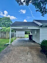 11925 Bridgevale Ave in St. Louis, MO - Building Photo - Building Photo