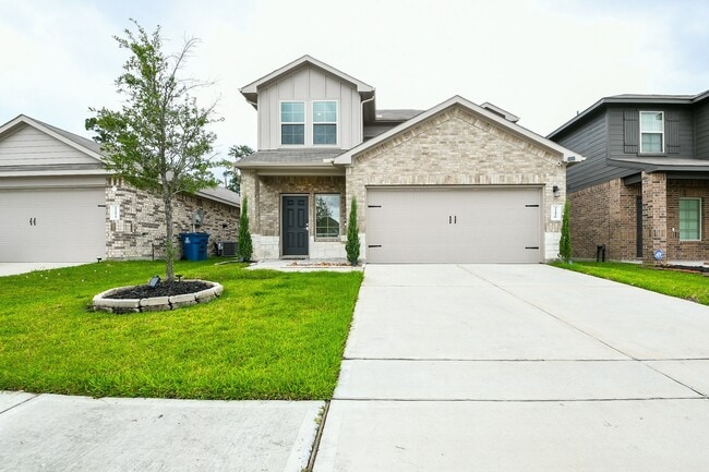 property at 22430 Forest Gorge Ln