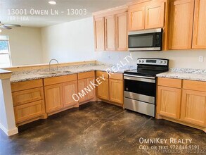 13001 Owen Ln-Unit -13003 in Thackerville, OK - Building Photo - Building Photo