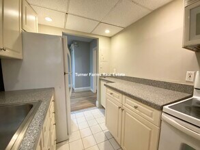 463 Commonwealth Ave, Unit 406 in Boston, MA - Building Photo - Building Photo