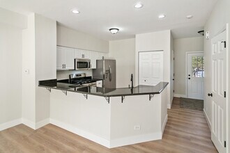 2513 Arcadia Cir in Naperville, IL - Building Photo - Building Photo