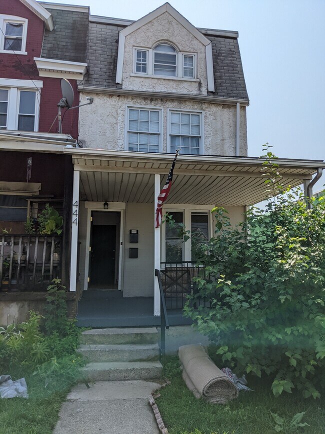 444 Hanover Ave Apartments and Nearby Allentown Apartments For Rent