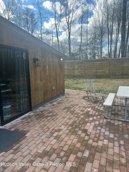 72 Forest Glen Rd, Unit Studio in New Paltz, NY - Foto de edificio - Building Photo