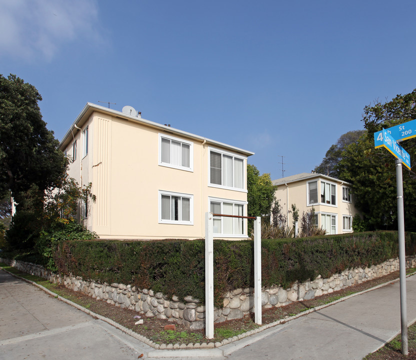 401-409 San Vicente Blvd in Santa Monica, CA - Building Photo