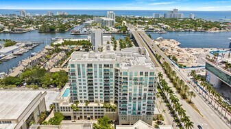 1819 SE 17th St in Fort Lauderdale, FL - Building Photo