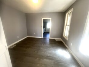 2679 Cherry St in Erie, PA - Building Photo - Building Photo