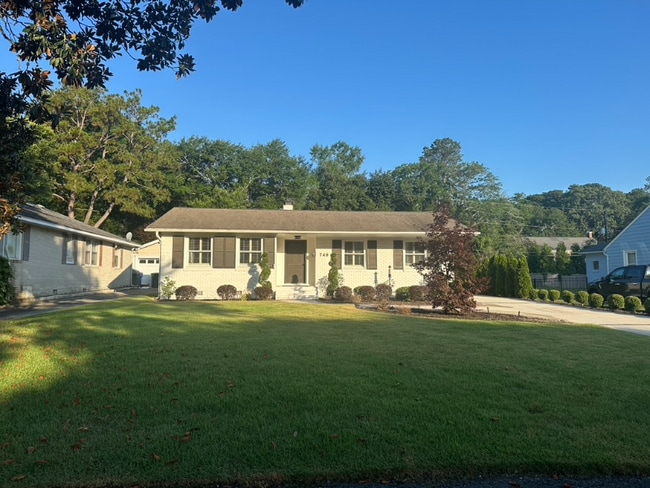 property at 749 Poinsettia St