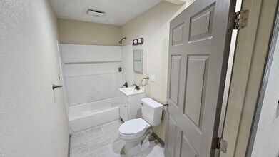 26920 Cote St in Boron, CA - Building Photo - Building Photo