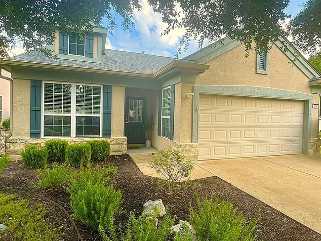 209 Crockett Loop