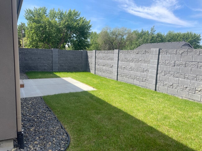 2116 Rd 52 in Pasco, WA - Building Photo - Building Photo