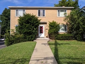 716 S Ft Thomas Ave, Unit 1 in Fort Thomas, KY - Building Photo