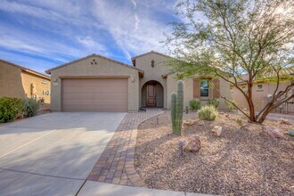 2272 W Alamo Spring Loop in Oro Valley, AZ - Building Photo - Building Photo