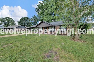 3782 Marty St in Memphis, TN - Foto de edificio - Building Photo