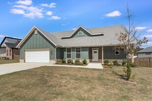 1312 Bunker Dr in Pea Ridge, AR - Building Photo