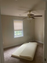 100 Morton Ct in Manassas Park, VA - Building Photo - Building Photo