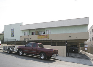 217 S Avenue 54 in Los Angeles, CA - Building Photo - Building Photo