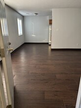 1611 Center Point Rd NE-Unit -1611-07 in Cedar Rapids, IA - Building Photo - Building Photo
