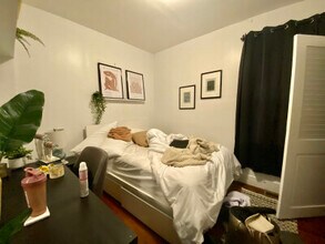 27 Fainwood Cir, Unit 1 in Cambridge, MA - Building Photo - Building Photo