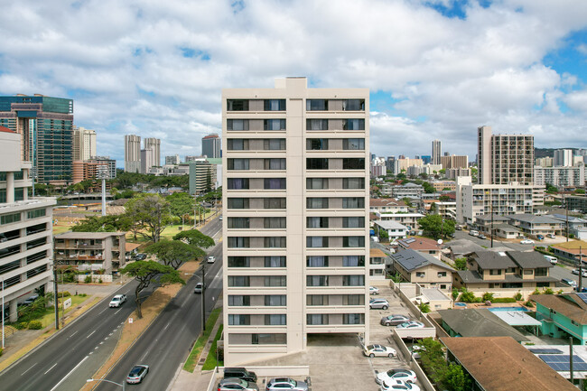 Kapiolani House in Honolulu, HI - Foto de edificio - Building Photo