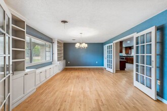 931 N Harbin Dr in Stephenville, TX - Building Photo - Building Photo