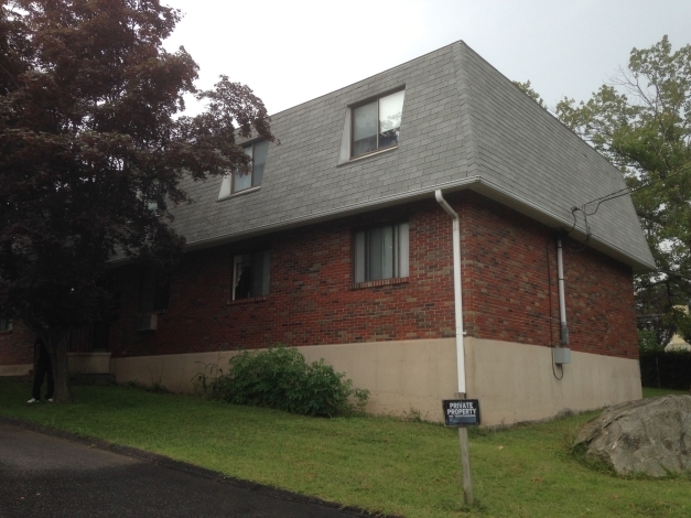 27 Judith Ln in Waterbury, CT - Building Photo