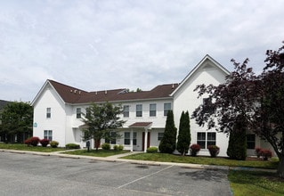 The Willows at Salisbury in Salisbury, MD - Foto de edificio - Building Photo