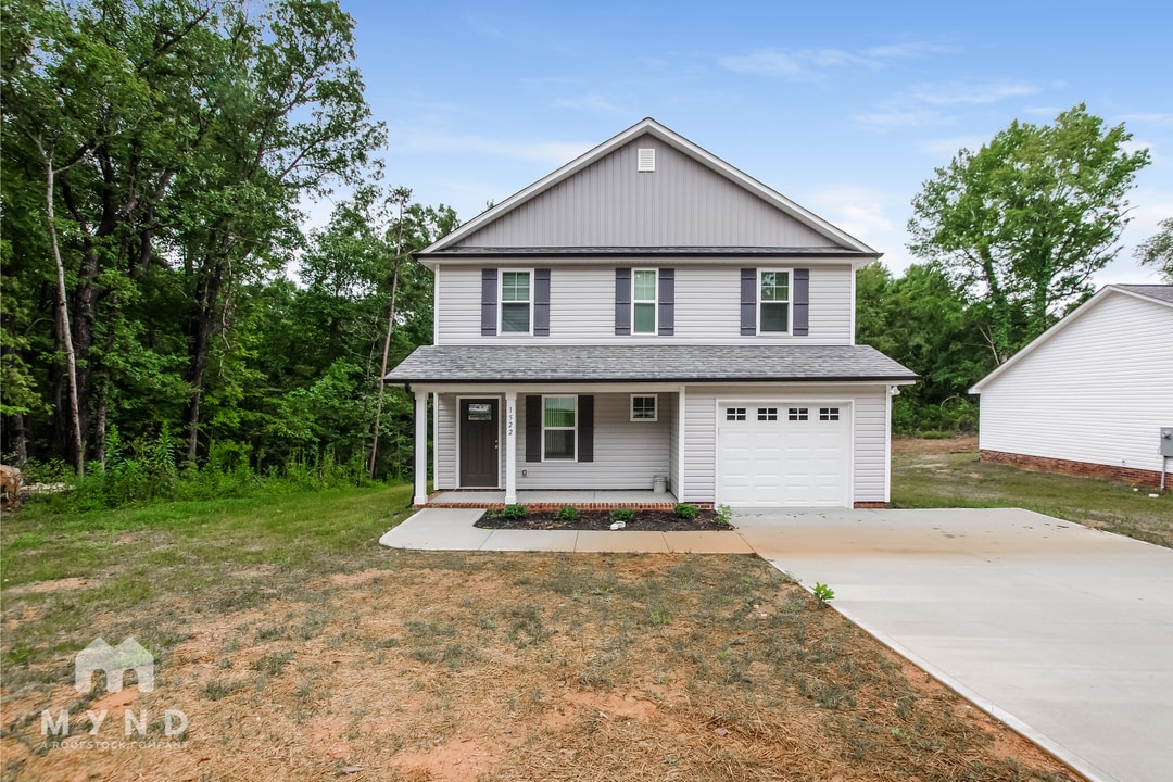 1522 Jamaica Rd in Kannapolis, NC - Foto de edificio