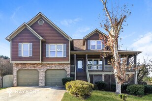 5616 Kitties Ct in Powder Springs, GA - Building Photo