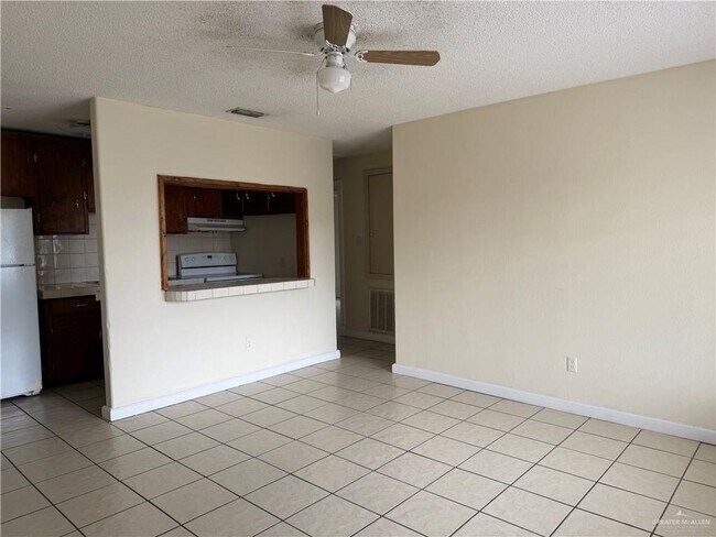 6 N 29th St in McAllen, TX - Building Photo - Building Photo