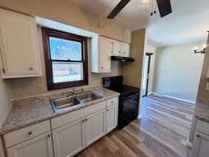 1421 Elizabeth St in Rhinelander, WI - Building Photo - Building Photo