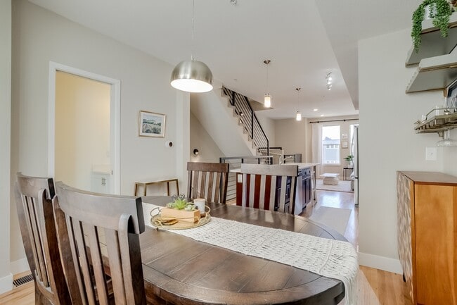 2426 Welton St in Denver, CO - Building Photo - Building Photo