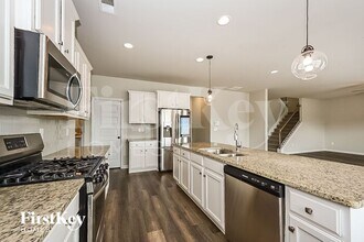 281 Villa Grande Dr in Locust Grove, GA - Foto de edificio - Building Photo