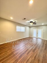 2909 Sun Valley St in Irving, TX - Building Photo - Building Photo