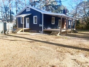 628 Toni Branch Rd in Ellabell, GA - Building Photo - Building Photo