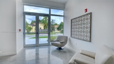 2010 SW 25th Ter in Miami, FL - Building Photo - Building Photo