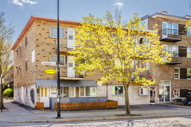 2050 Wellington St in Montréal, QC - Building Photo - Building Photo