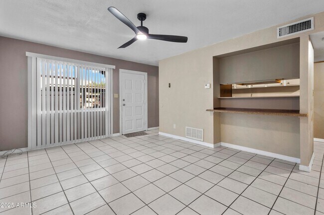 948 S Alma School Rd in Mesa, AZ - Building Photo - Building Photo
