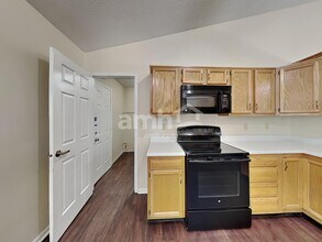 8343 Southern Springs Way in Indianapolis, IN - Building Photo - Building Photo