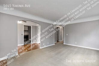 5645 S Yakima Ave in Tacoma, WA - Building Photo - Building Photo