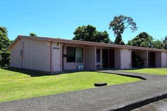 1370 Ululani St in Hilo, HI - Building Photo - Building Photo